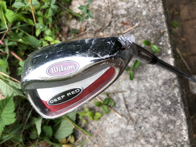 WILSON DEEP RED LOB WEDGE - LW golf, pnsk, prodlouen aft +1 inch